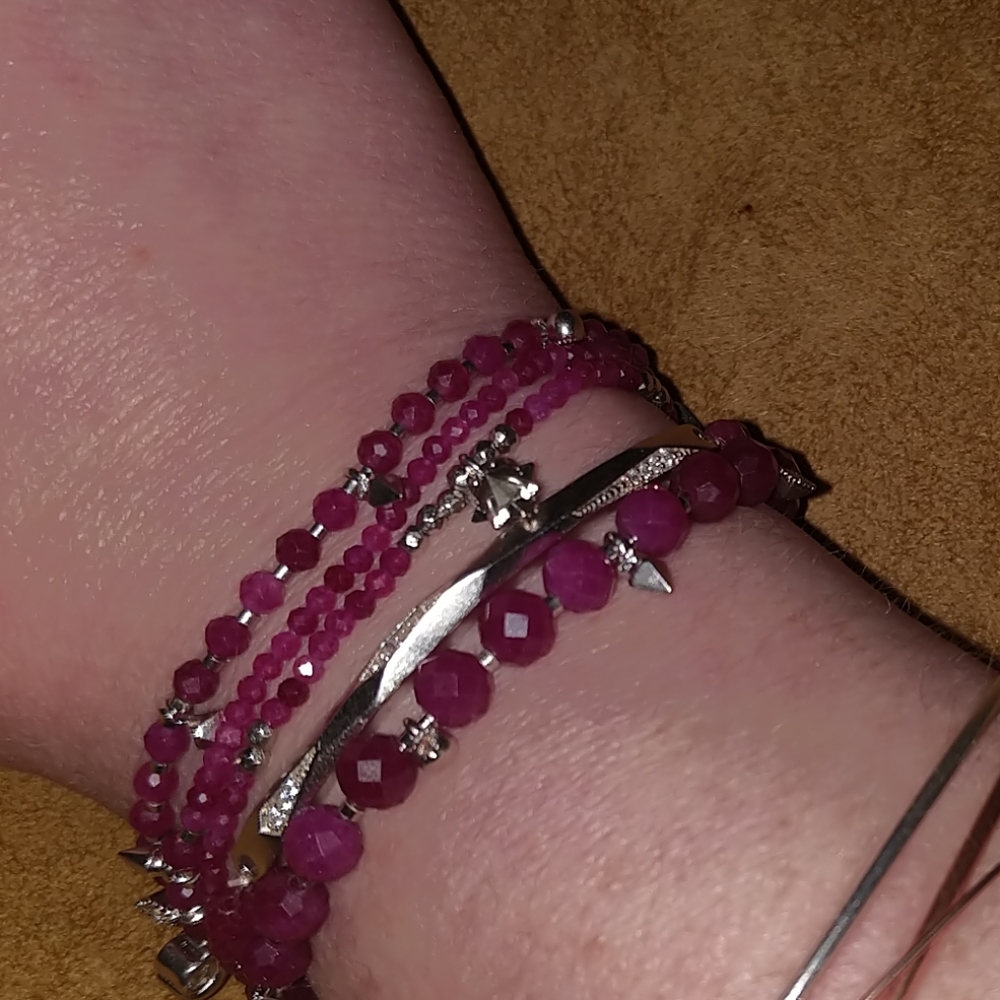 Beaded Kendra Scott bracelet
